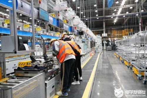 斯坦德機器人助東風(fēng)李爾建設(shè) 智能標(biāo)桿工廠 ,汽車產(chǎn)業(yè)轉(zhuǎn)型升級